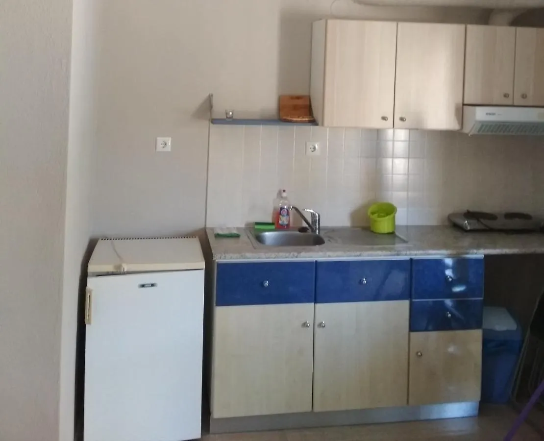 Hajni Apartman Aparthotel Sarti