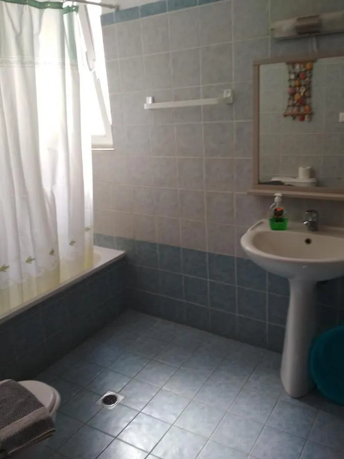 Hajni Apartman Aparthotel Sarti Greece
