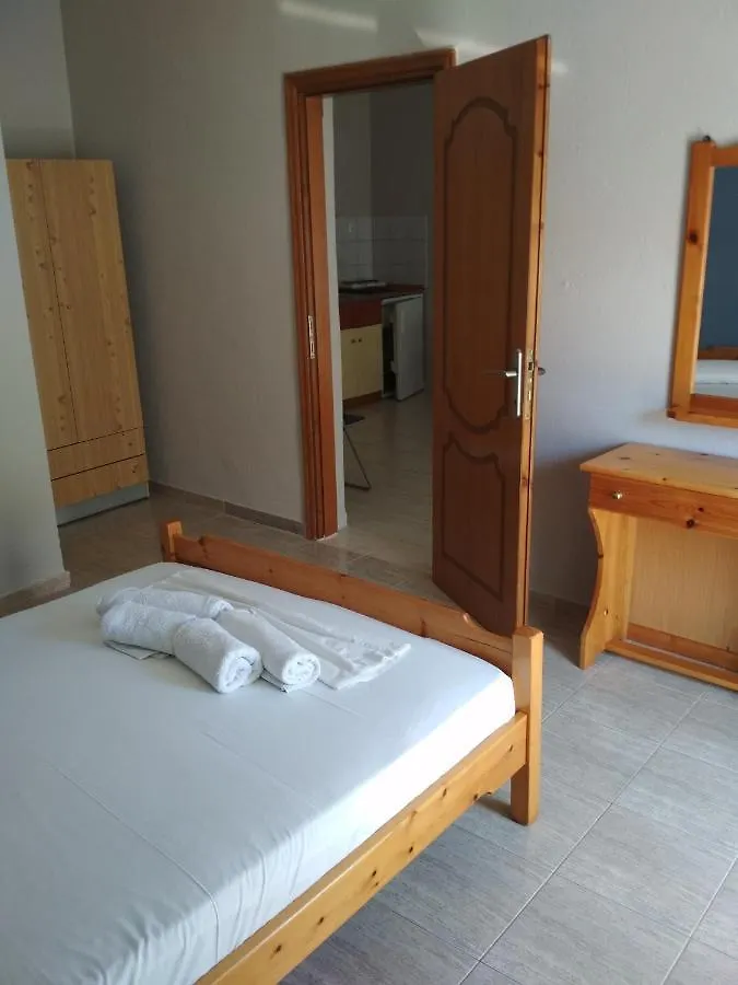 Hajni Apartman Aparthotel Sarti Greece