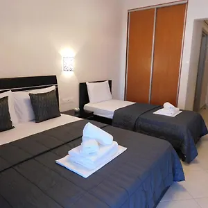 Πανσιόν Anna House 4, Σάρτη