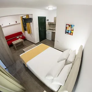 Apartament Platania House, Sarti
